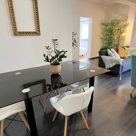 Apartamento T2 Com Terraco Grande Apartment Куартейра Екстериор снимка