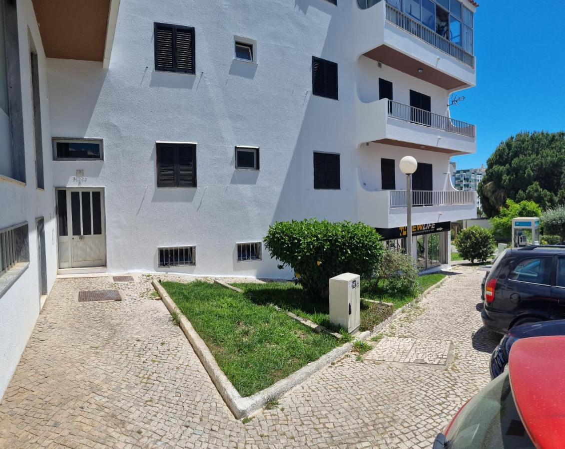 Apartamento T2 Com Terraco Grande Apartment Куартейра Екстериор снимка