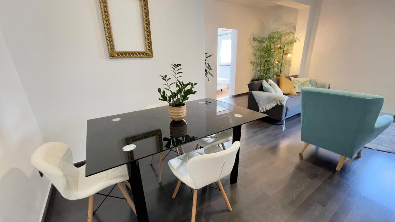 Apartamento T2 Com Terraco Grande Apartment Куартейра Екстериор снимка
