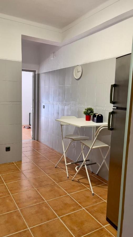 Apartamento T2 Com Terraco Grande Apartment Куартейра Екстериор снимка